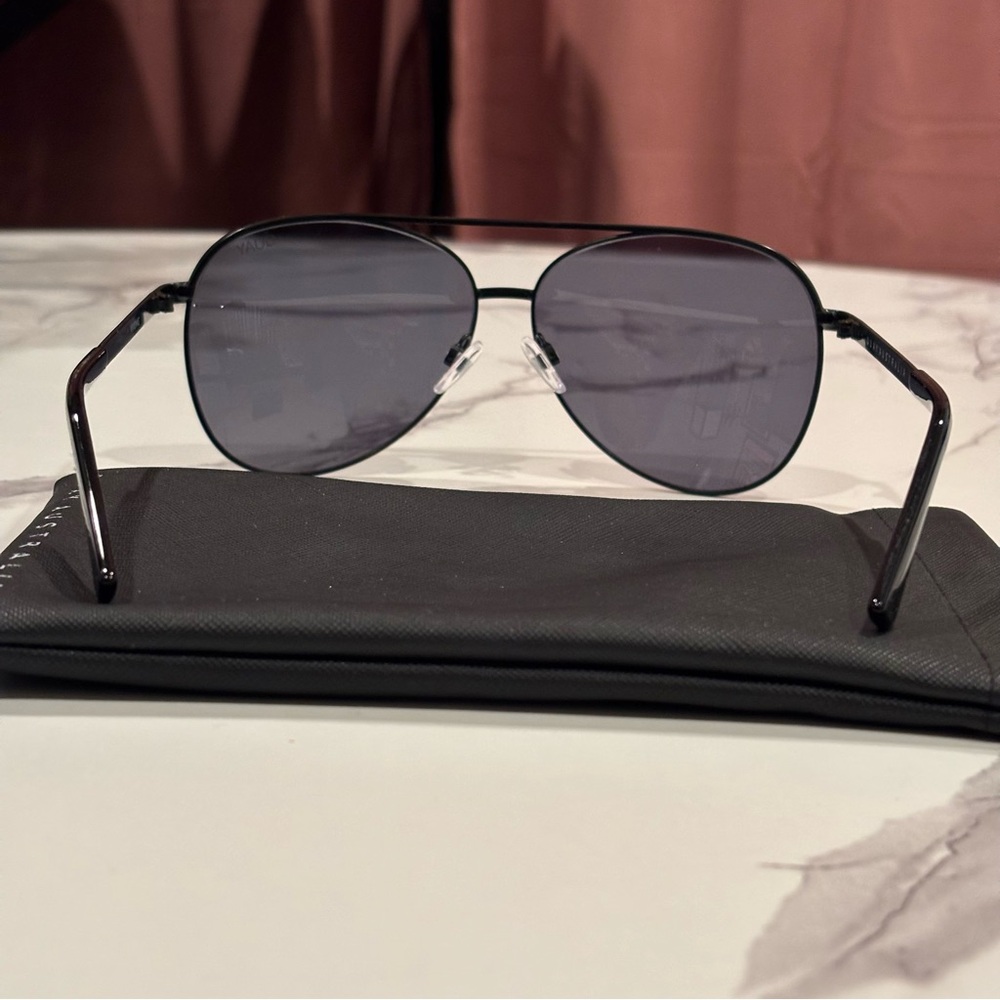Quay Australia Dark Aviator Sunglasses - Picture 6 of 10